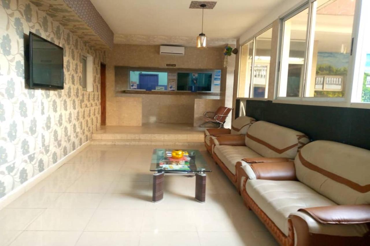 אבידג'אן Residence Bethany Palace מראה חיצוני תמונה